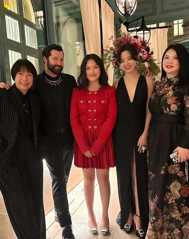 王诗龄画作再获奖王岳伦祝贺李湘被富养出来的女儿争了口气(图23)